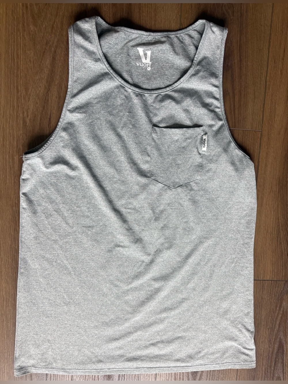 Vuori Men’s Tradewind Performance Pocket Tank Top XL Gray Athletic Active
